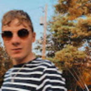 Meet your Posher, Tom